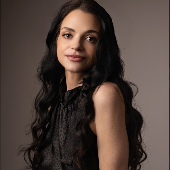 Meet your Posher, Jenny - Picture 1 of 1